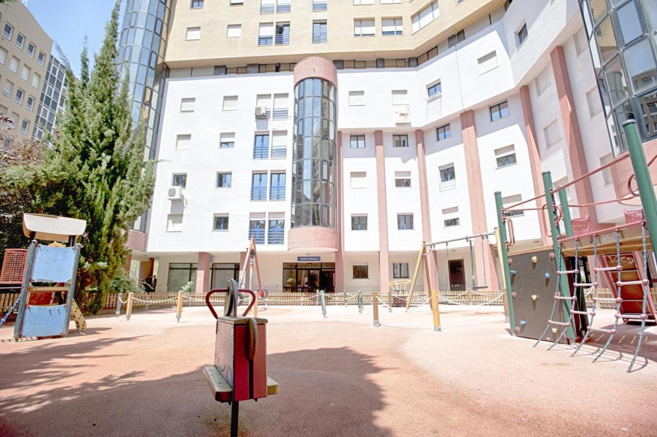 Green Executive Apartment In The Heart Of Lisbona Esterno foto