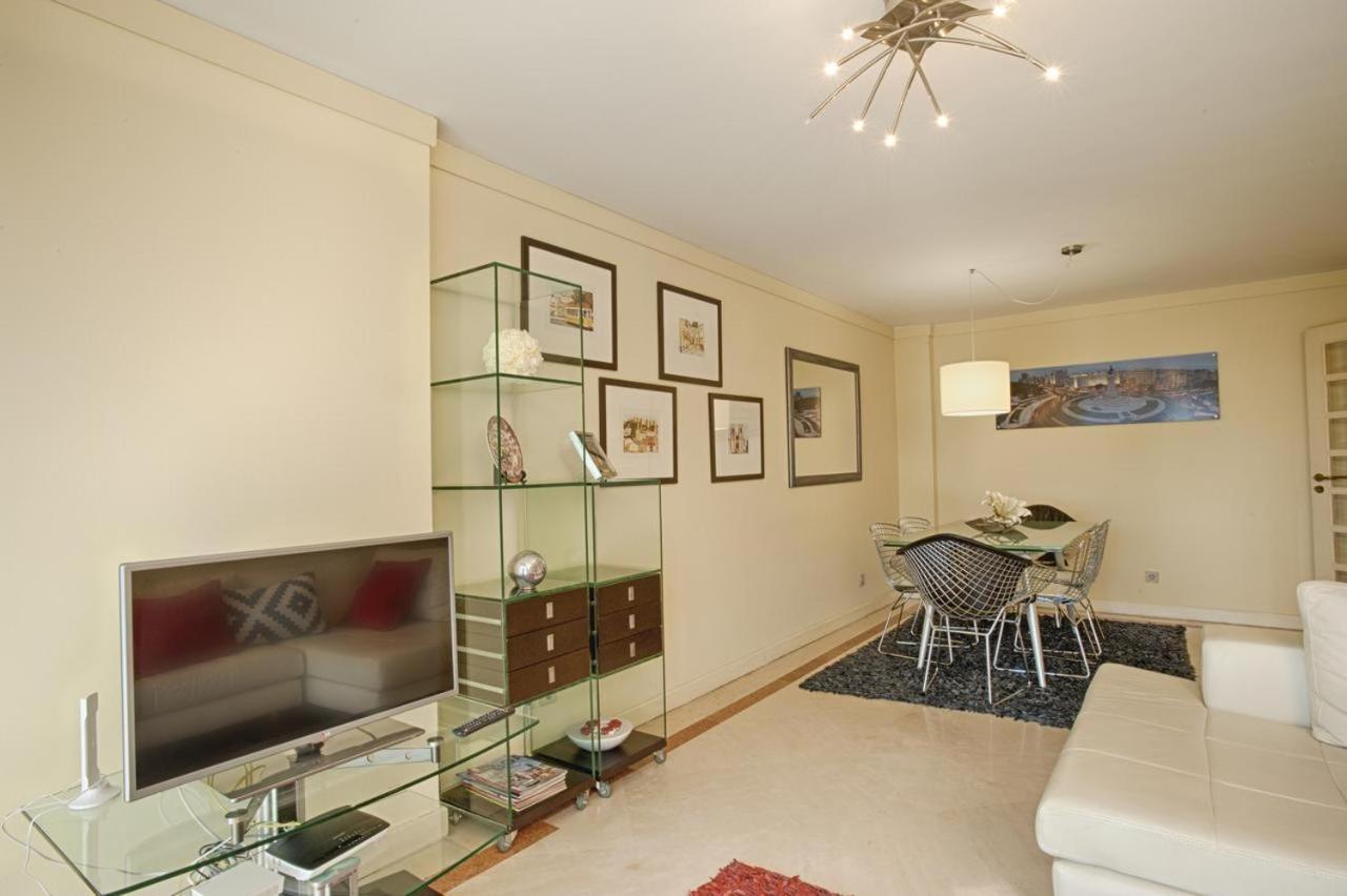Green Executive Apartment In The Heart Of Lisbona Esterno foto